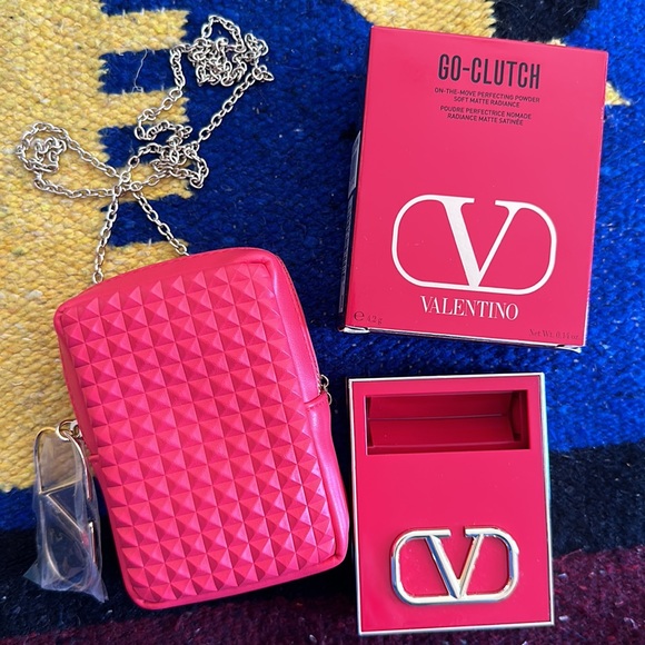 Valentino Go-Clutch w chain pouch 02 Light - Picture 7 of 8